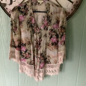 Adiva Medium floral crochet lace trim topper